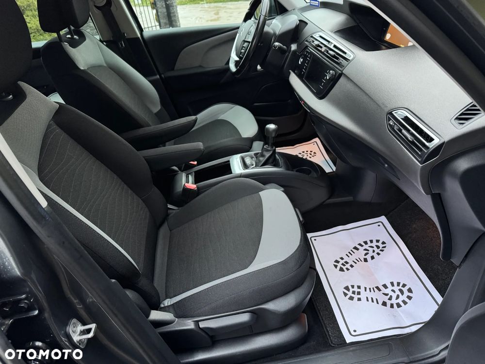 Citroën C4 Picasso PureTech 130 Stop&Start SELECTION - 19