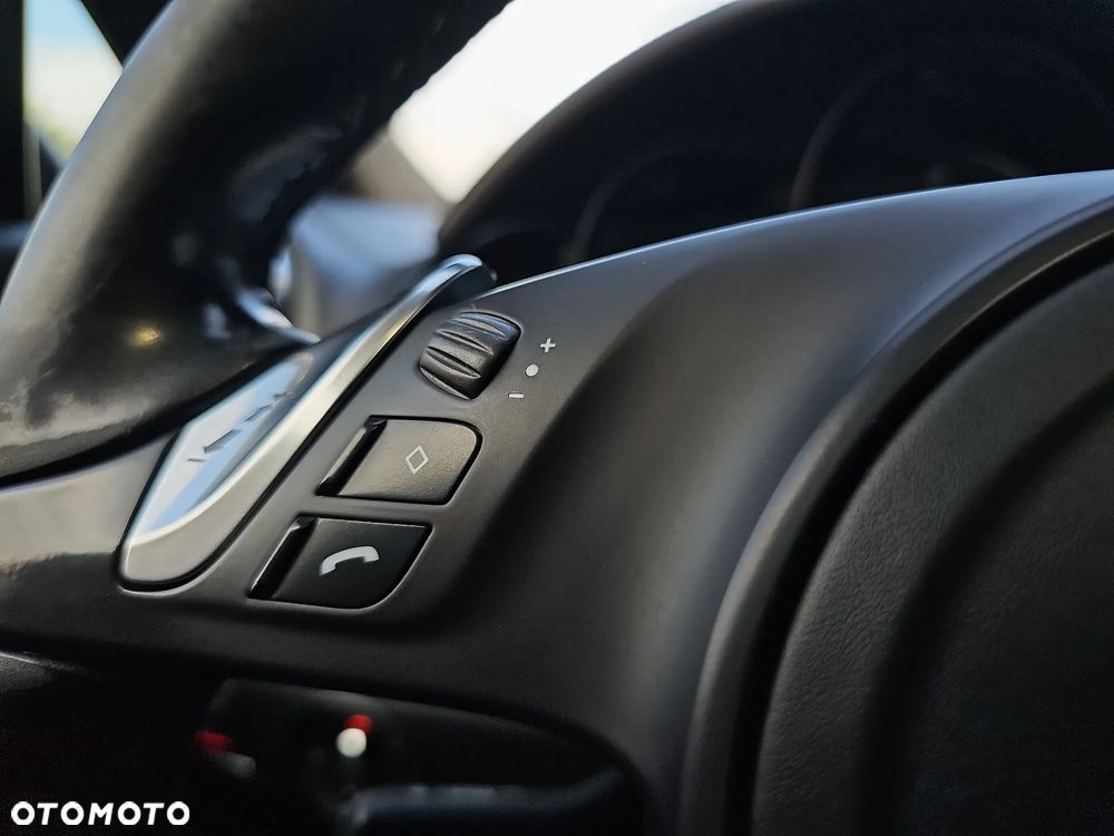 Porsche Cayenne Diesel Platinum Edition - 17