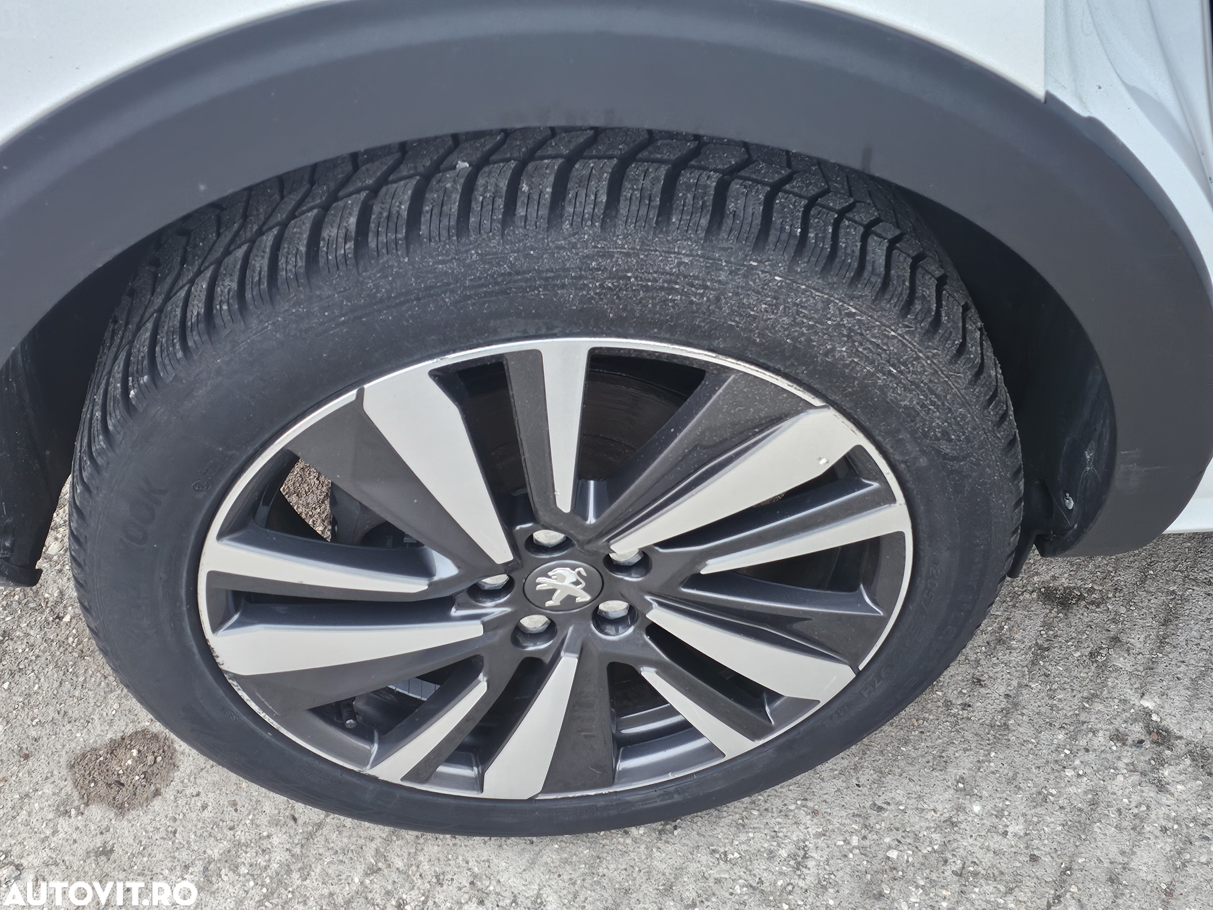 Peugeot 5008 1.2 Puretech Turbo s&s GT-Line - 10