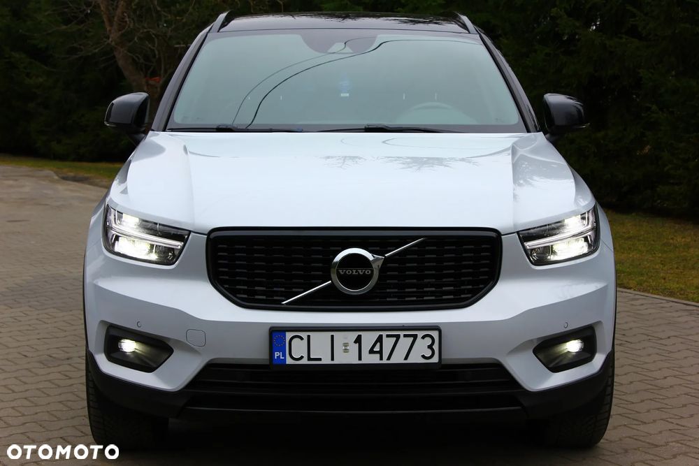 Volvo XC 40 ver-t5-plug--in-hybrid-r--design - 24