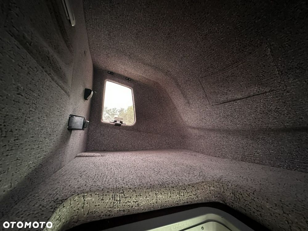 Iveco Daily 35S18 - 18