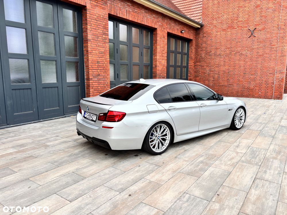 BMW Seria 5 520d Sport-Aut - 3