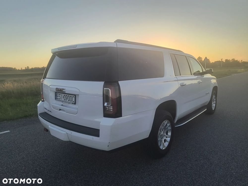 GMC Yukon - 20