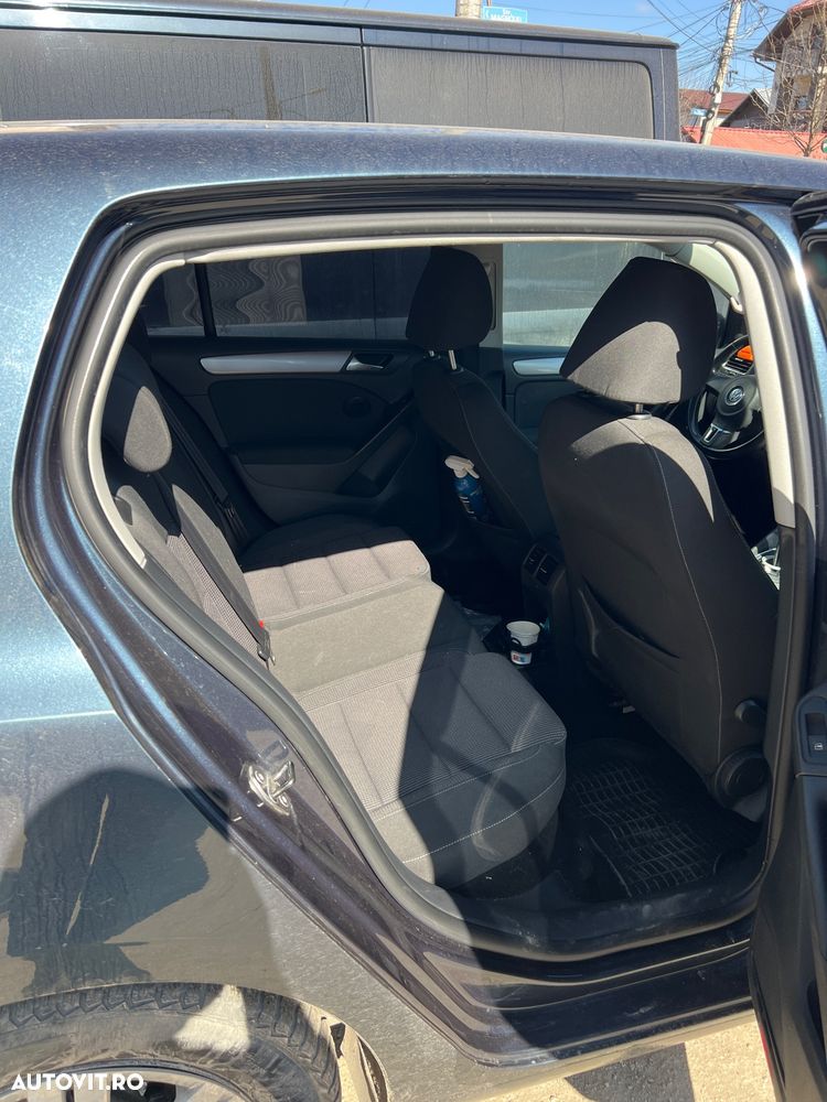 Volkswagen Golf 1.6 TDI DPF Comfortline - 5