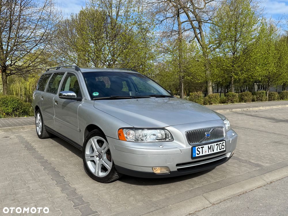 Volvo V70 2.4 Premium - 2