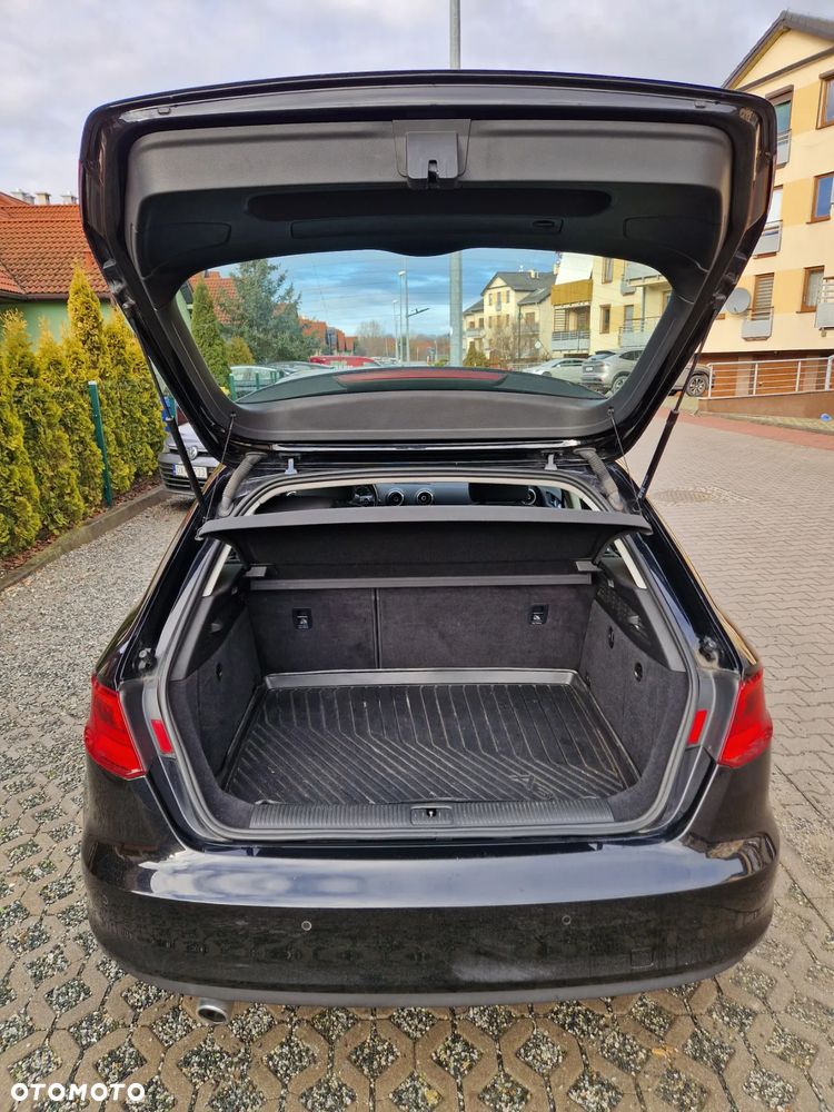 Audi A3 Sportback 1.6 TDI Attraction - 6