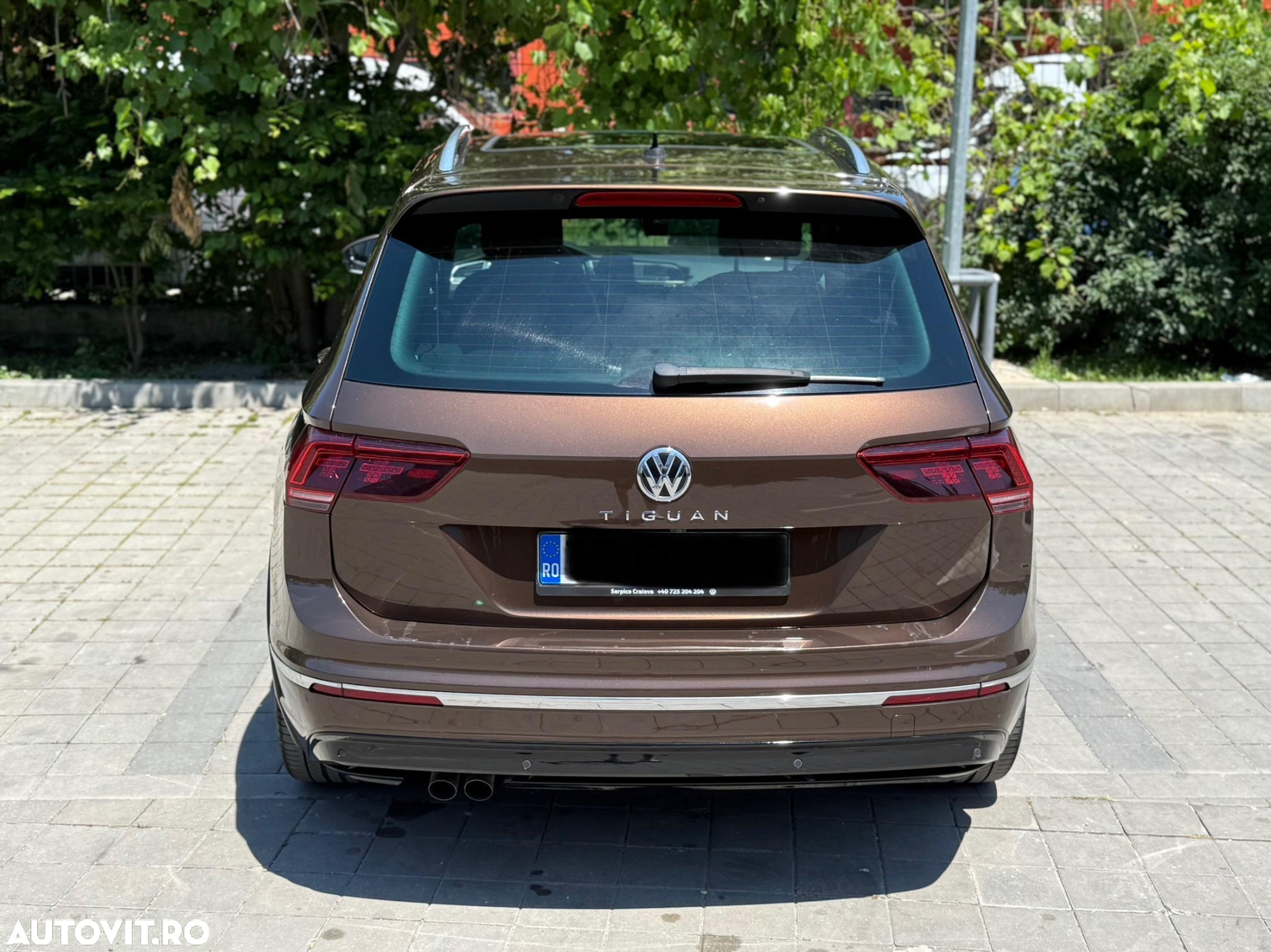 Volkswagen Tiguan - 2
