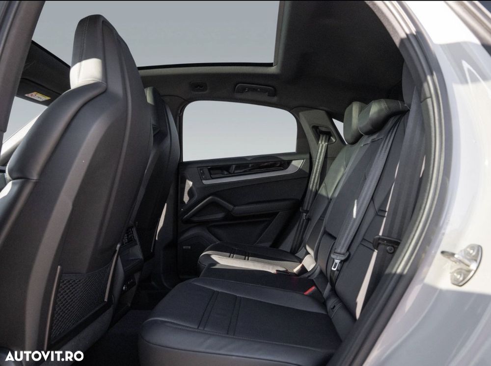 Porsche Cayenne Coupe E-Hybrid Tiptronic S - 28