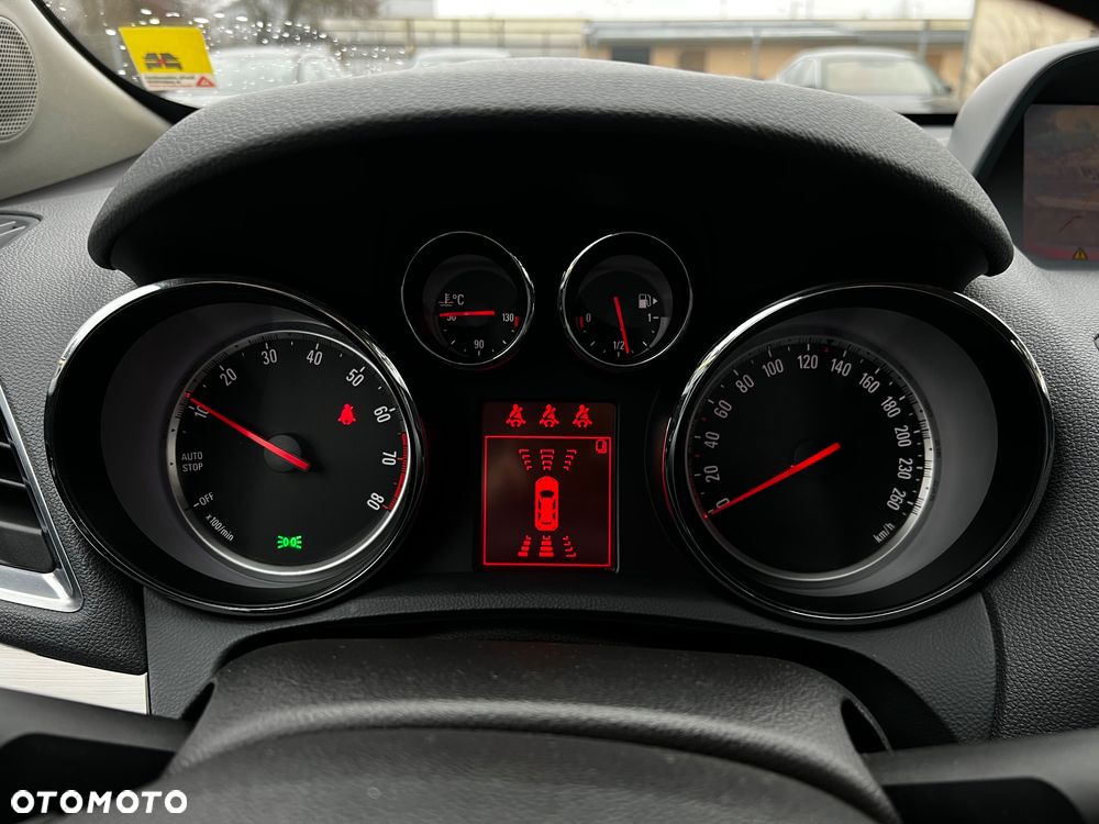 Opel Mokka 1.4 T Cosmo S&S 4x4 - 28