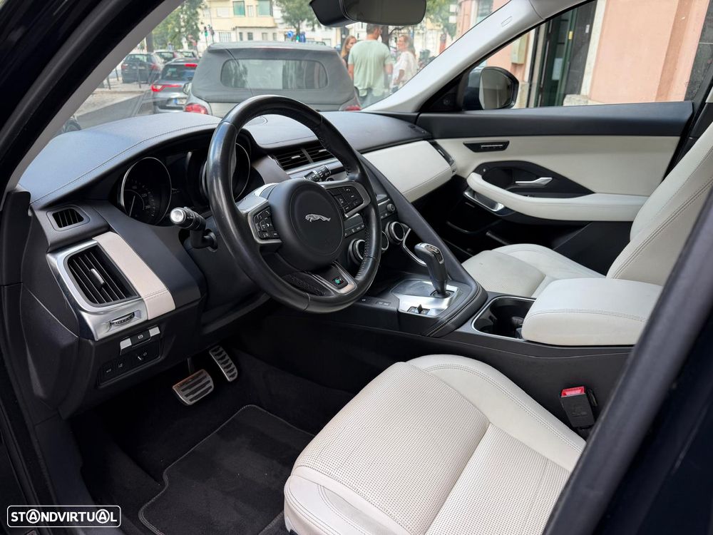 Jaguar E-Pace 2.0 i4 R-Dynamic HSE AWD Aut. - 12