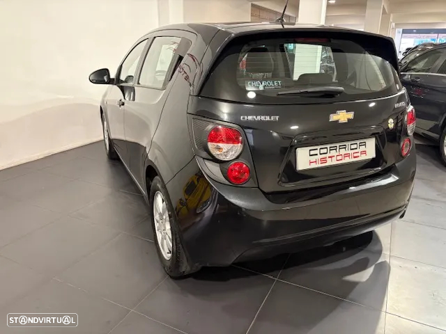 Chevrolet Aveo 1.2 LS - 9