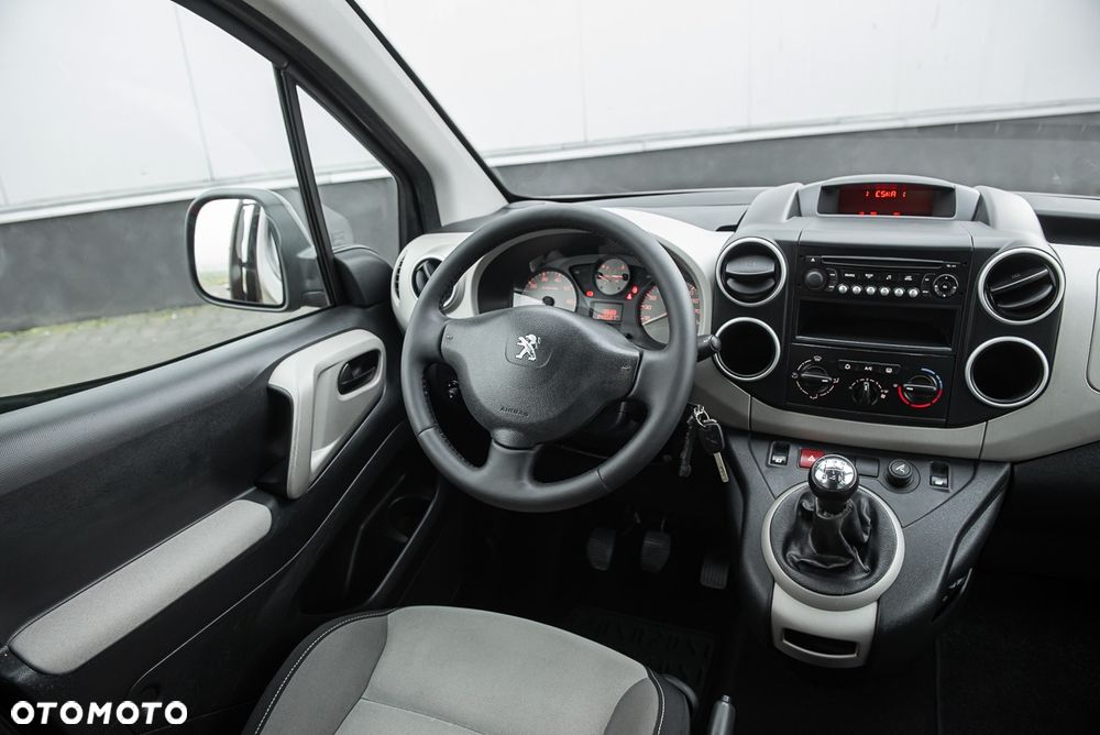 Peugeot Partner 98 VTi Active - 16