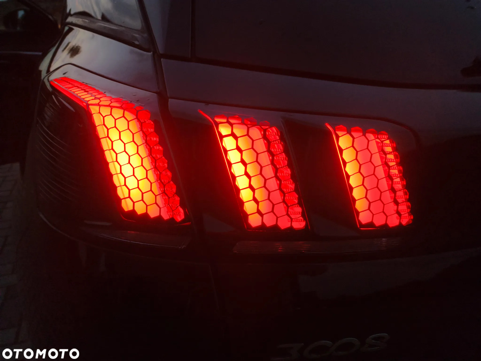 Peugeot 3008 BlueHDi 130 Stop & Start EAT8 Allure Pack - 12