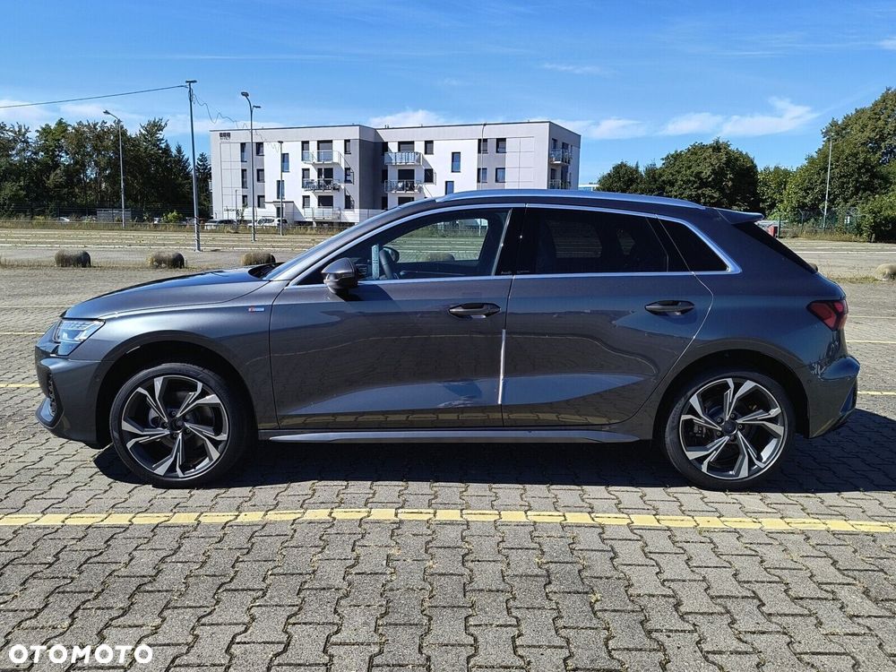 Audi A3 Sportback - 13