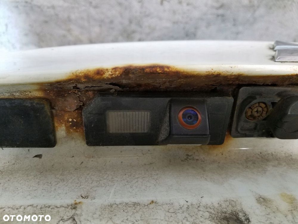 KLAPA BAGAŻNIKA TYŁ MITSUBISHI ASX KOD W19 - 16