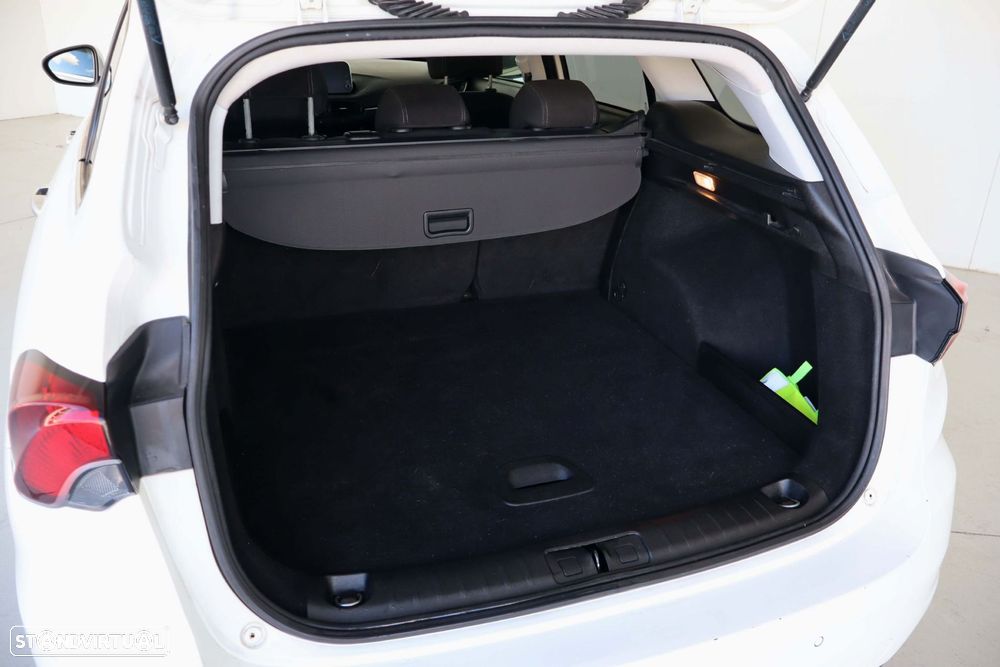 Fiat Tipo Station Wagon 1.3 M-Jet Lounge - 13