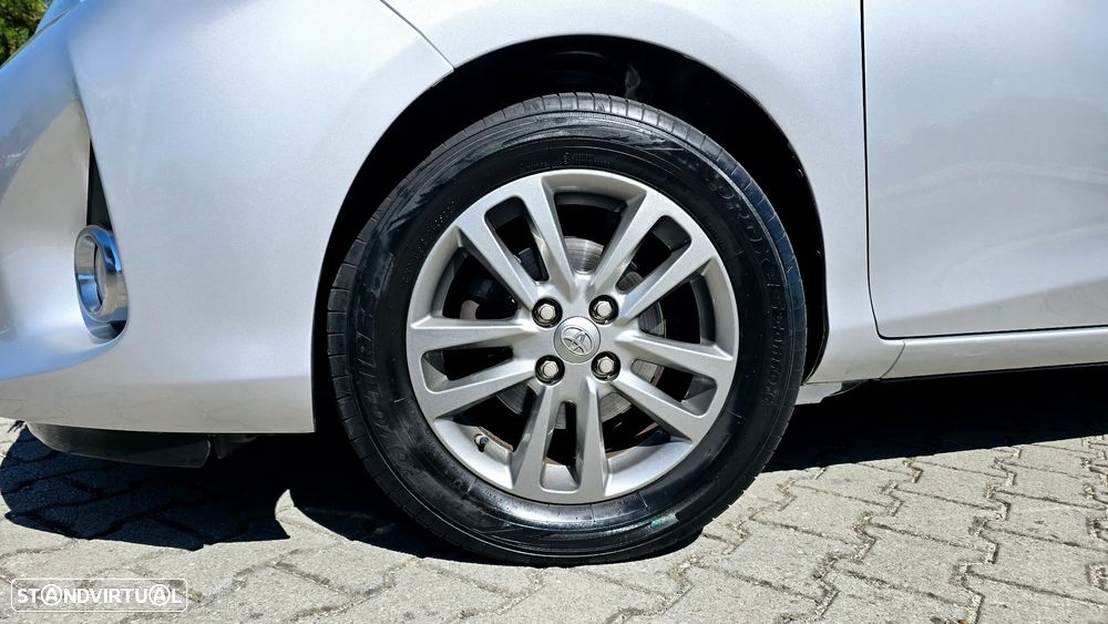 Toyota Yaris 1.0 VVT-i Comfort+P.Style - 9