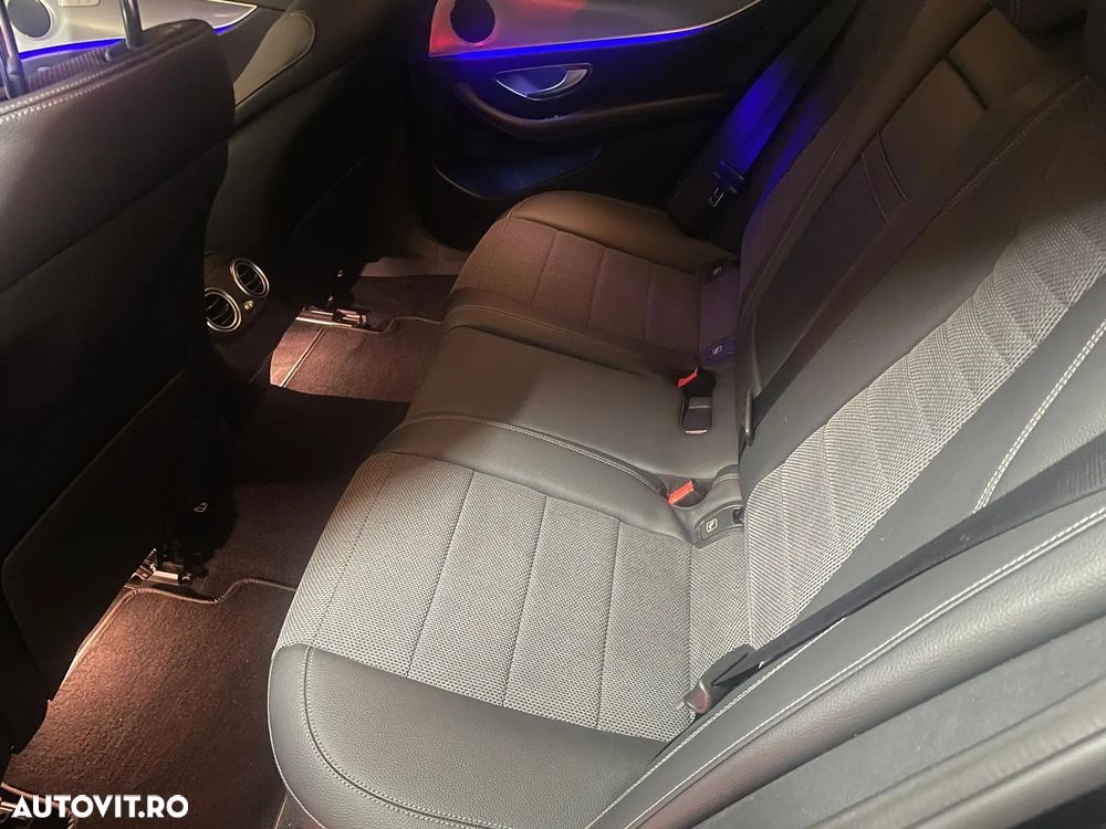 Mercedes-Benz E 220 d 4Matic 9G-TRONIC Avantgarde - 22