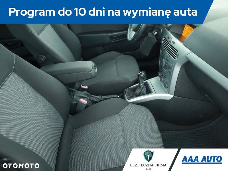 Opel Astra - 9