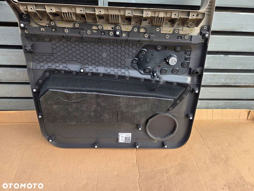 vw multivan t7 tapicerka boczek drzwi prawy tył 7t0867620h - 5