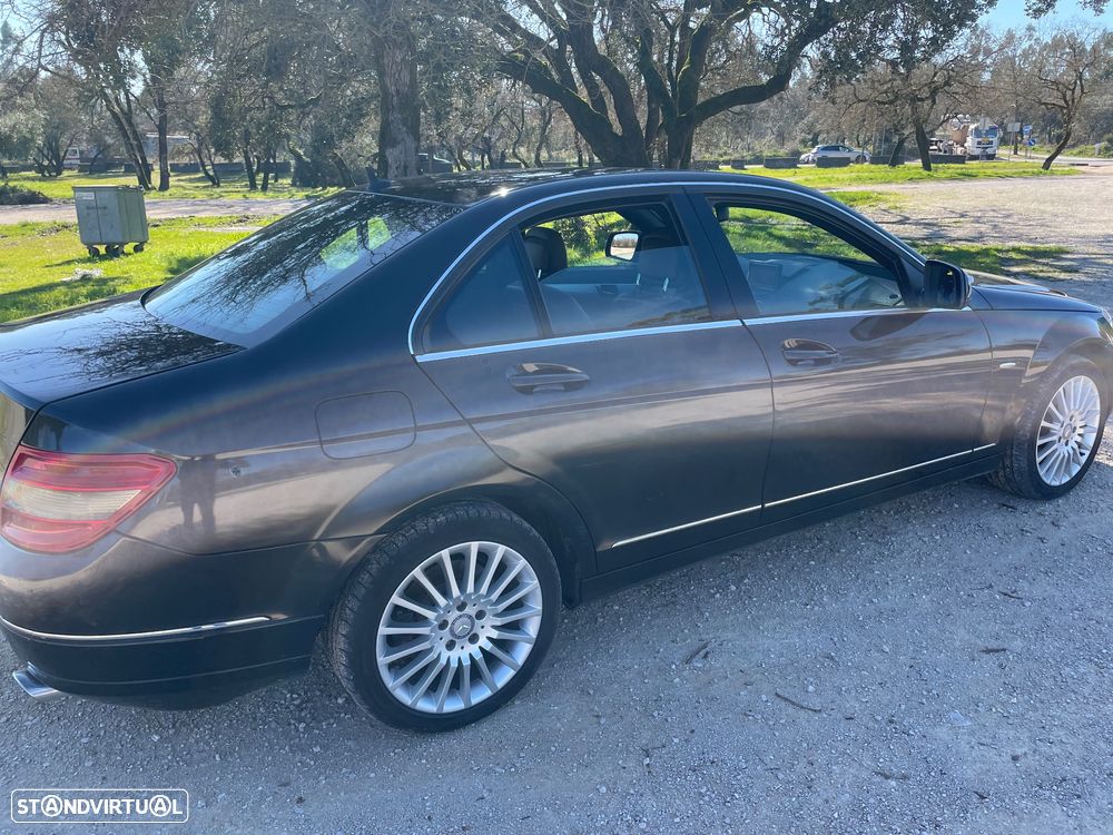 Mercedes-Benz C 300 - 6