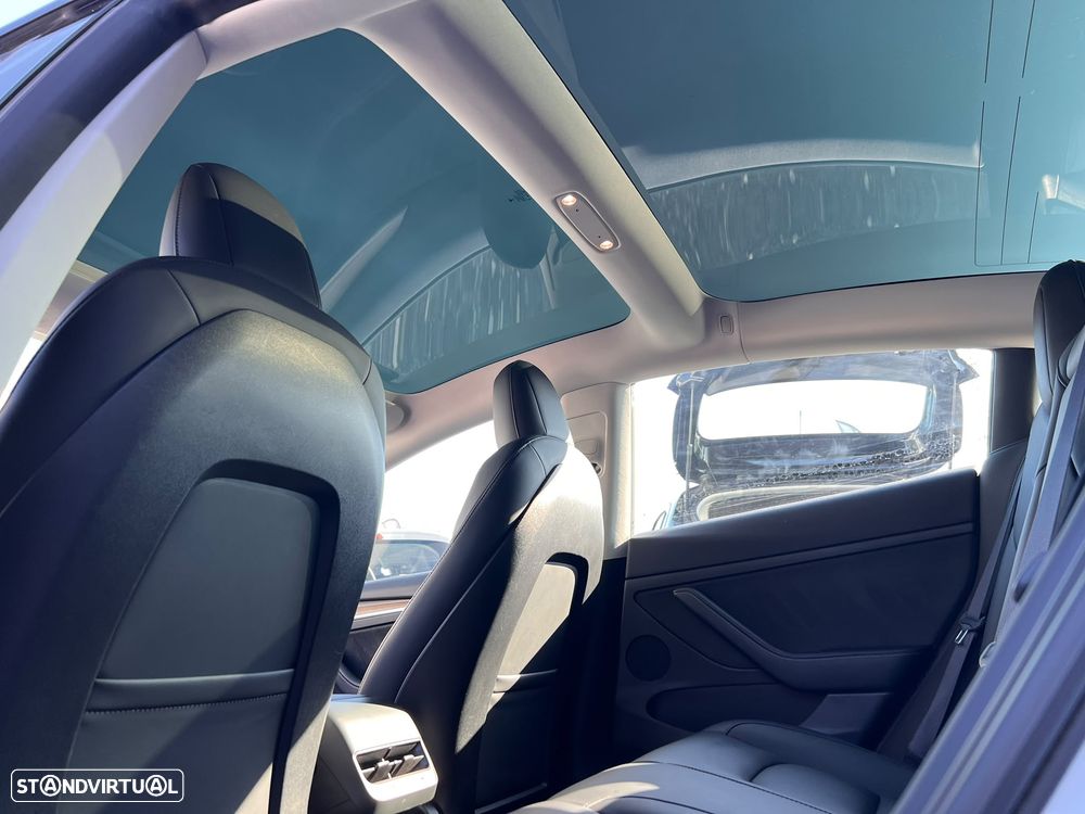 Tesla Model 3 Standard Range Plus RWD - 13