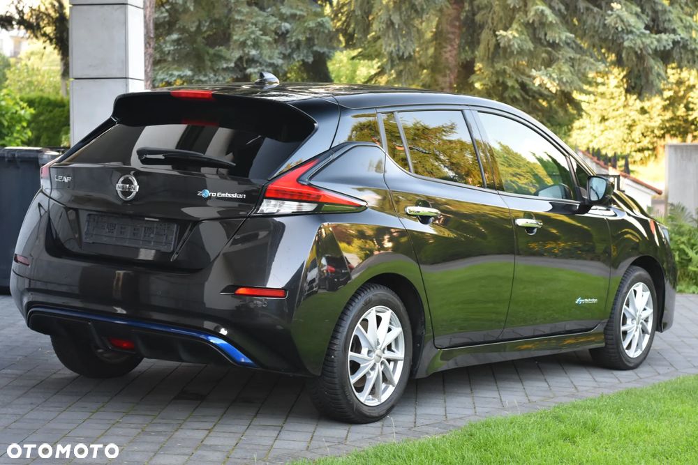 Nissan Leaf 40 kWh N-Connecta - 4