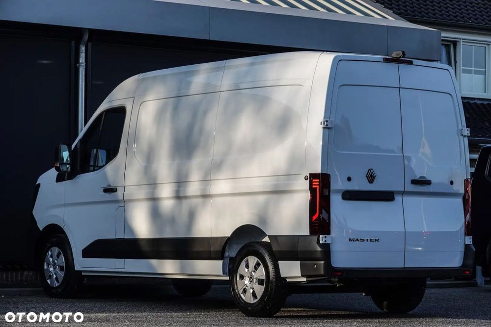Renault Master - 5