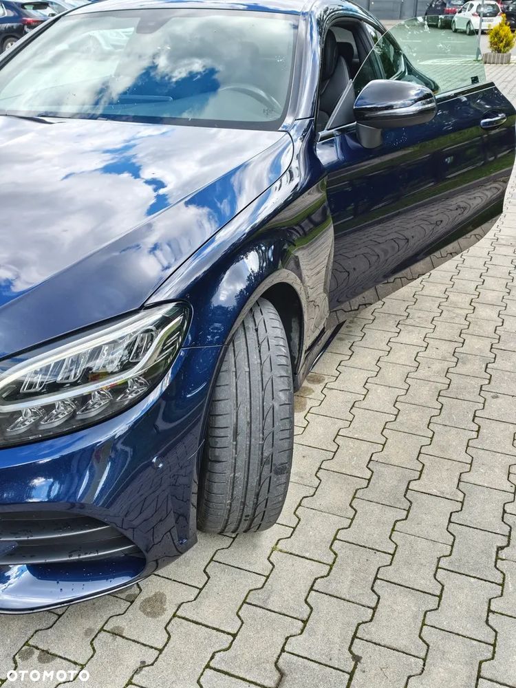 Mercedes-Benz Klasa C 200 4MATIC 9G-TRONIC - 22