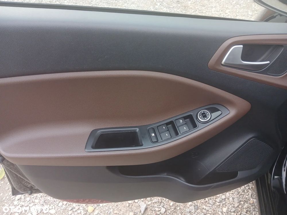 Hyundai i20 1.4 Trend - 22