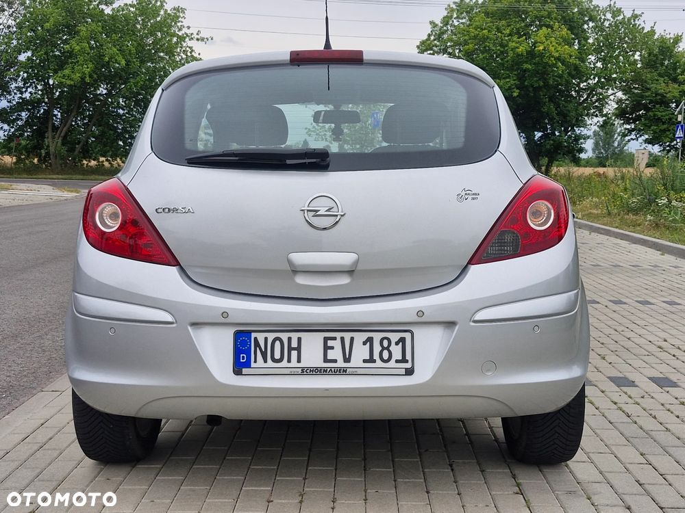 Opel Corsa 1.4 16V Innovation - 29