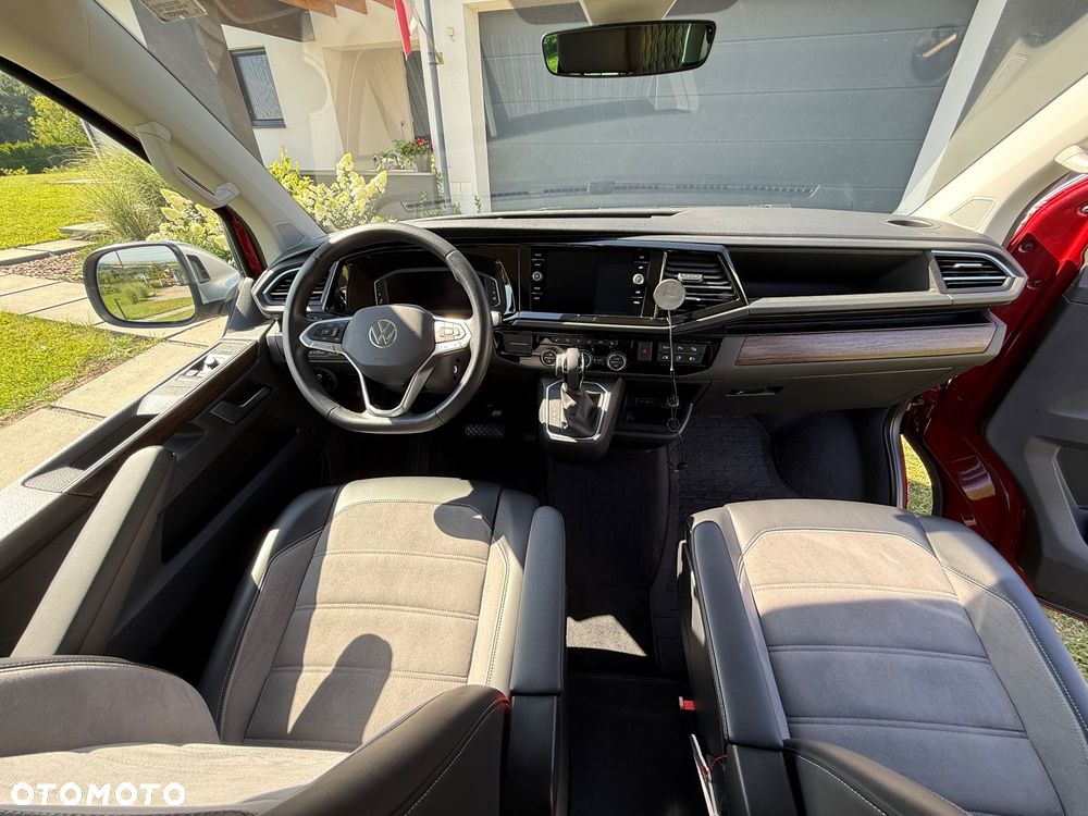 Volkswagen Multivan - 20