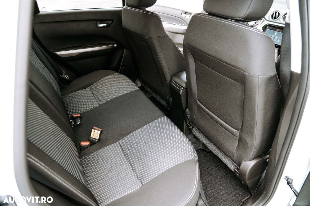 Suzuki Vitara - 13