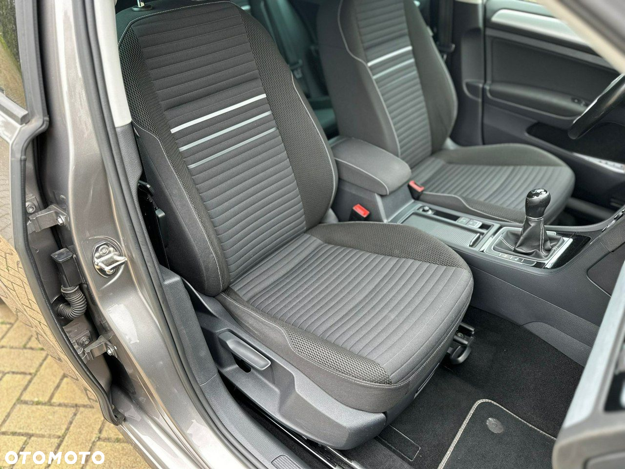 Volkswagen Golf VII 1.2 TSI BMT Trendline - 10