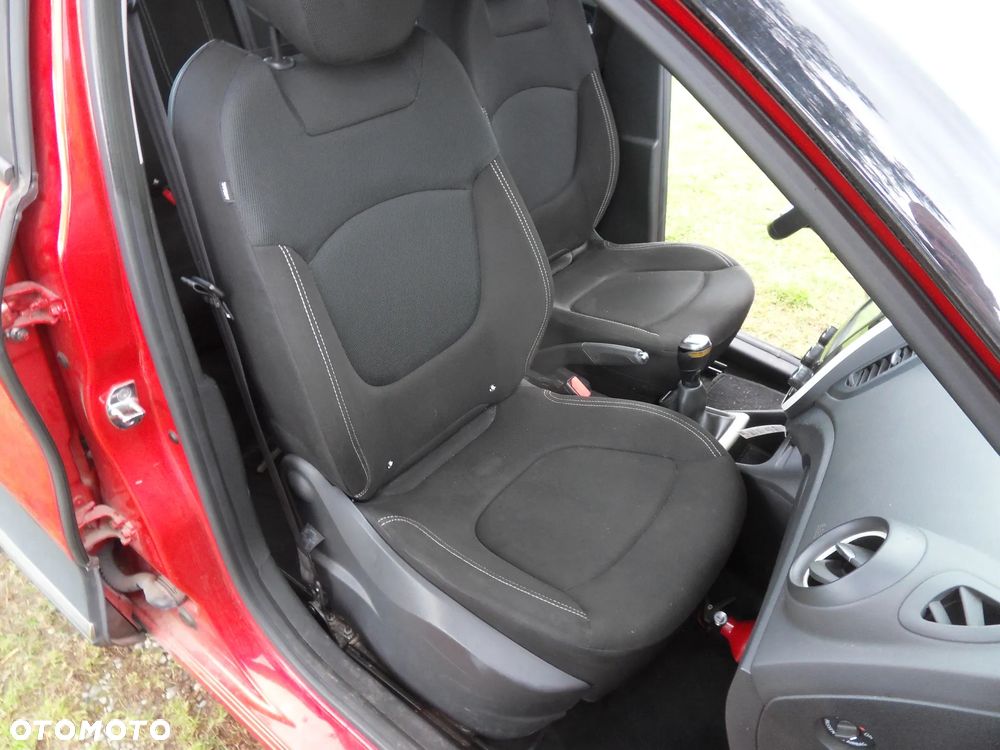 Renault Captur (ENERGY) TCe 90 INTENS - 17