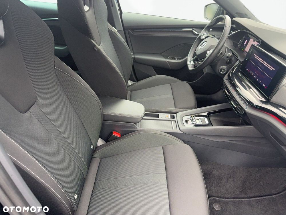 Skoda Octavia 2.0 TDI Sportline DSG - 13