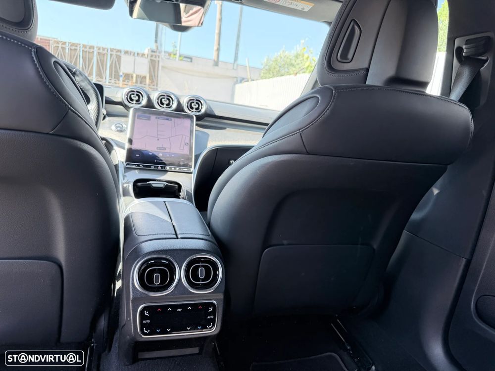 Mercedes-Benz C 300 - 2