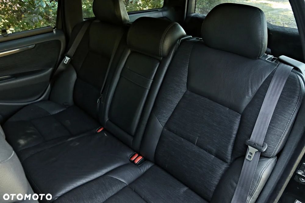 Volvo V70 2.4 D DPF Momentum - 7