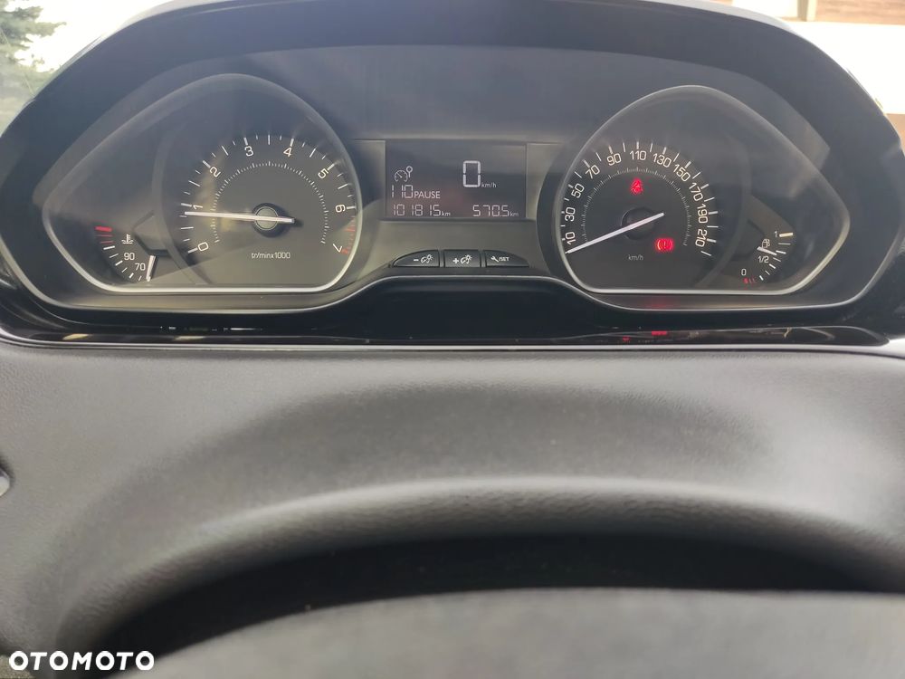 Peugeot 208 1.2 PureTech Active - 25