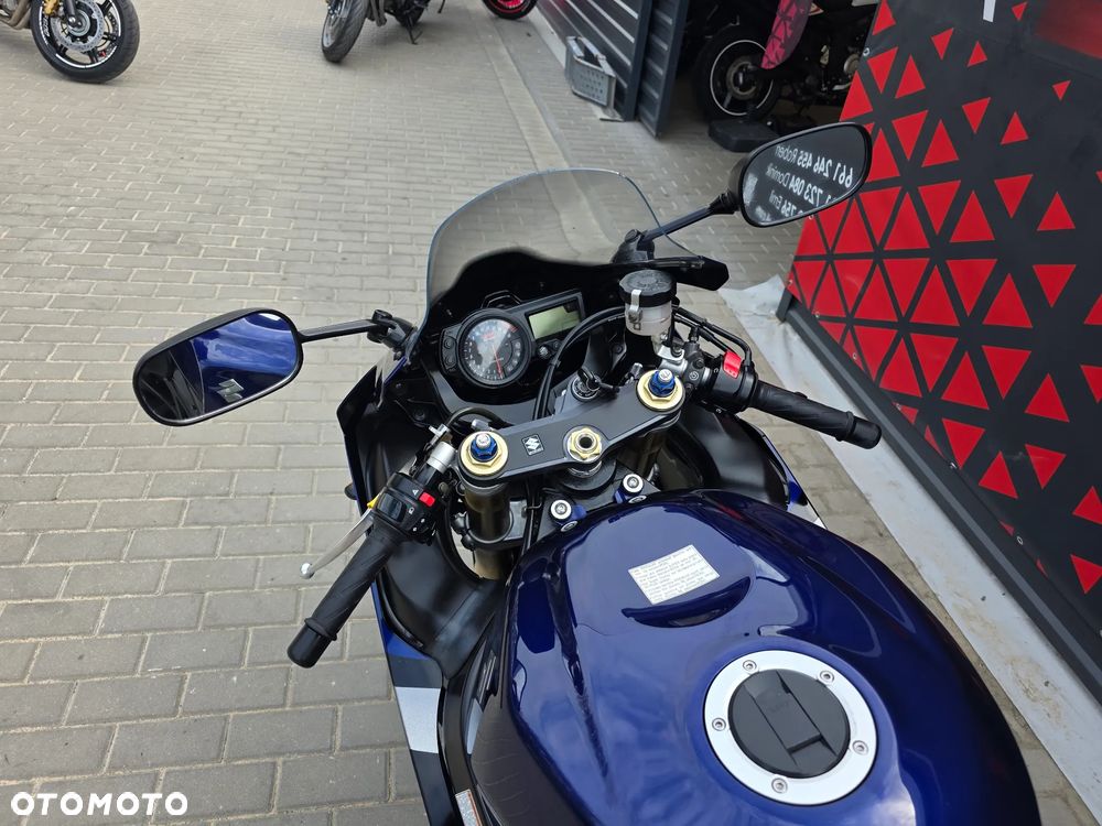 Suzuki GSX-R - 28
