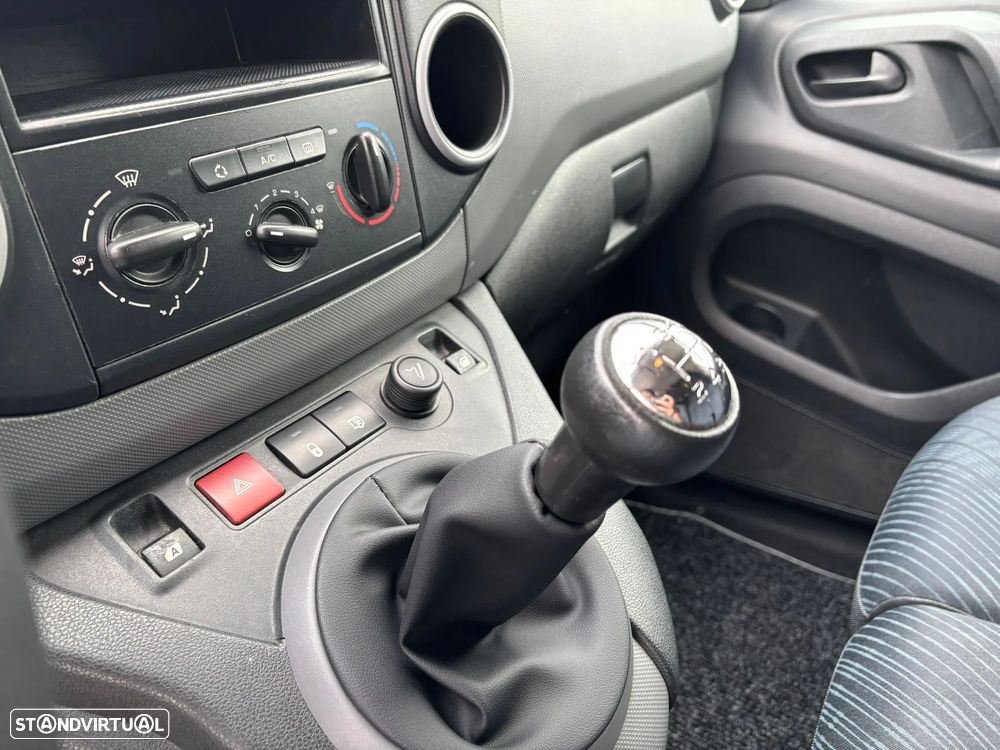Peugeot PARTNER 1.6 HDi Confort - 15