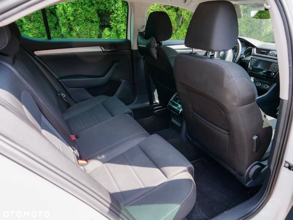 Skoda Superb 1.4 TSI ACT Ambition DSG - 9