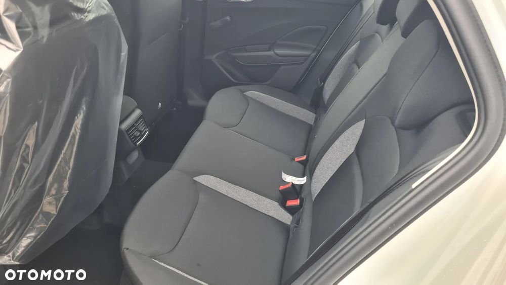 Skoda Fabia 1.0 Essence - 12