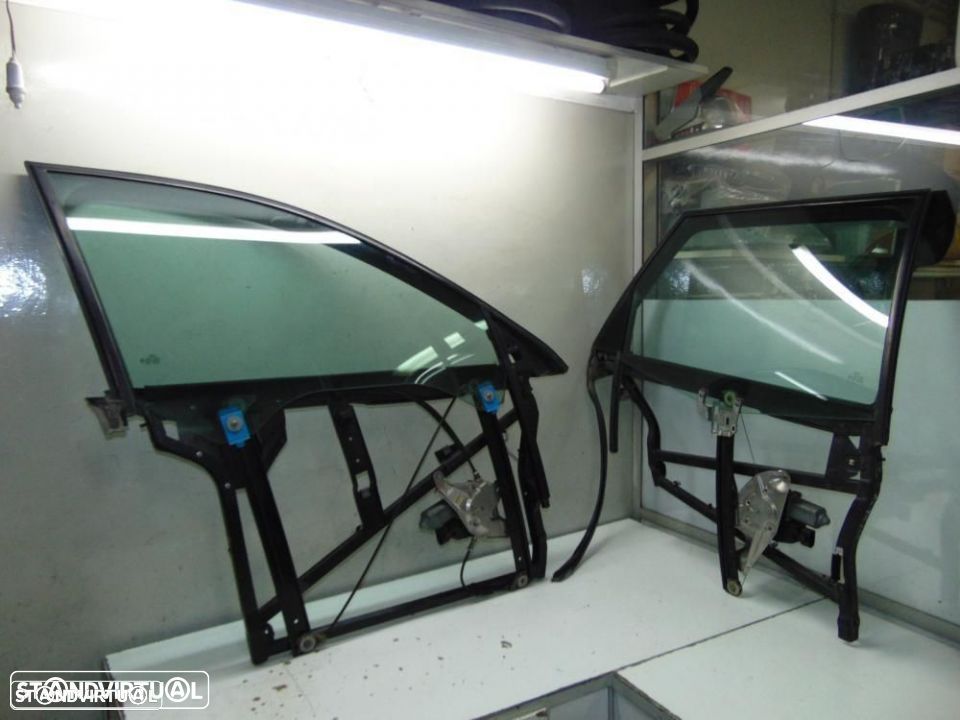 Audi A6 Avant 2000 vidro e elevadores - 4