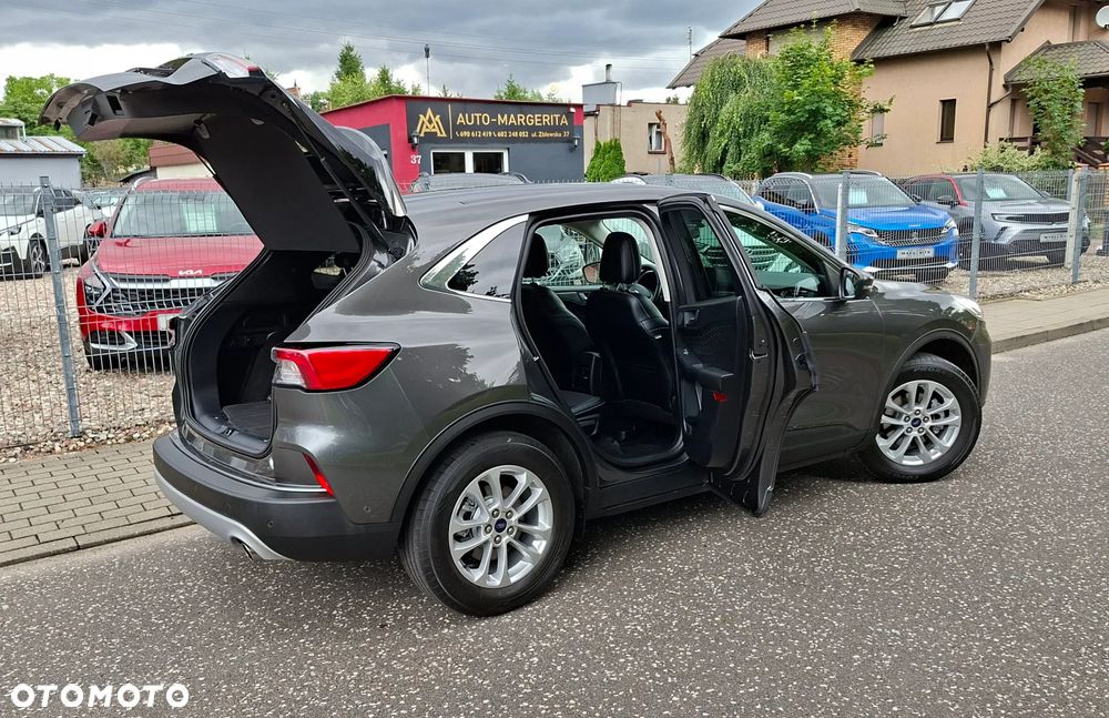 Ford Kuga 2.0 EcoBlue AWD Titanium - 37