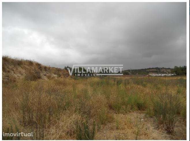 Terreno misto da banca com 628 m2 situado em Alvito - Beja- Alentejo - Grande imagem: 2/3