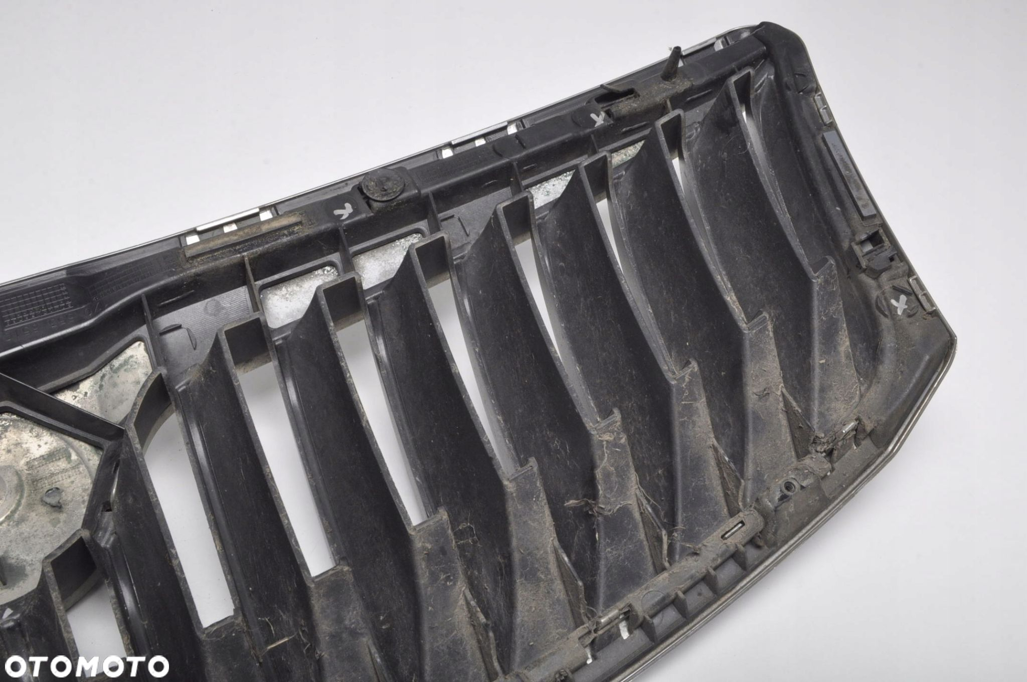 SKODA OCTAVIA II ATRAPA GRIL GRILL 1Z0853651C - 12