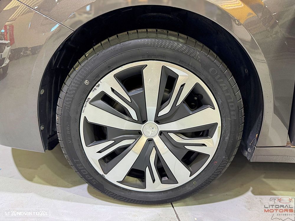 Peugeot 208 1.2 PureTech Active - 12