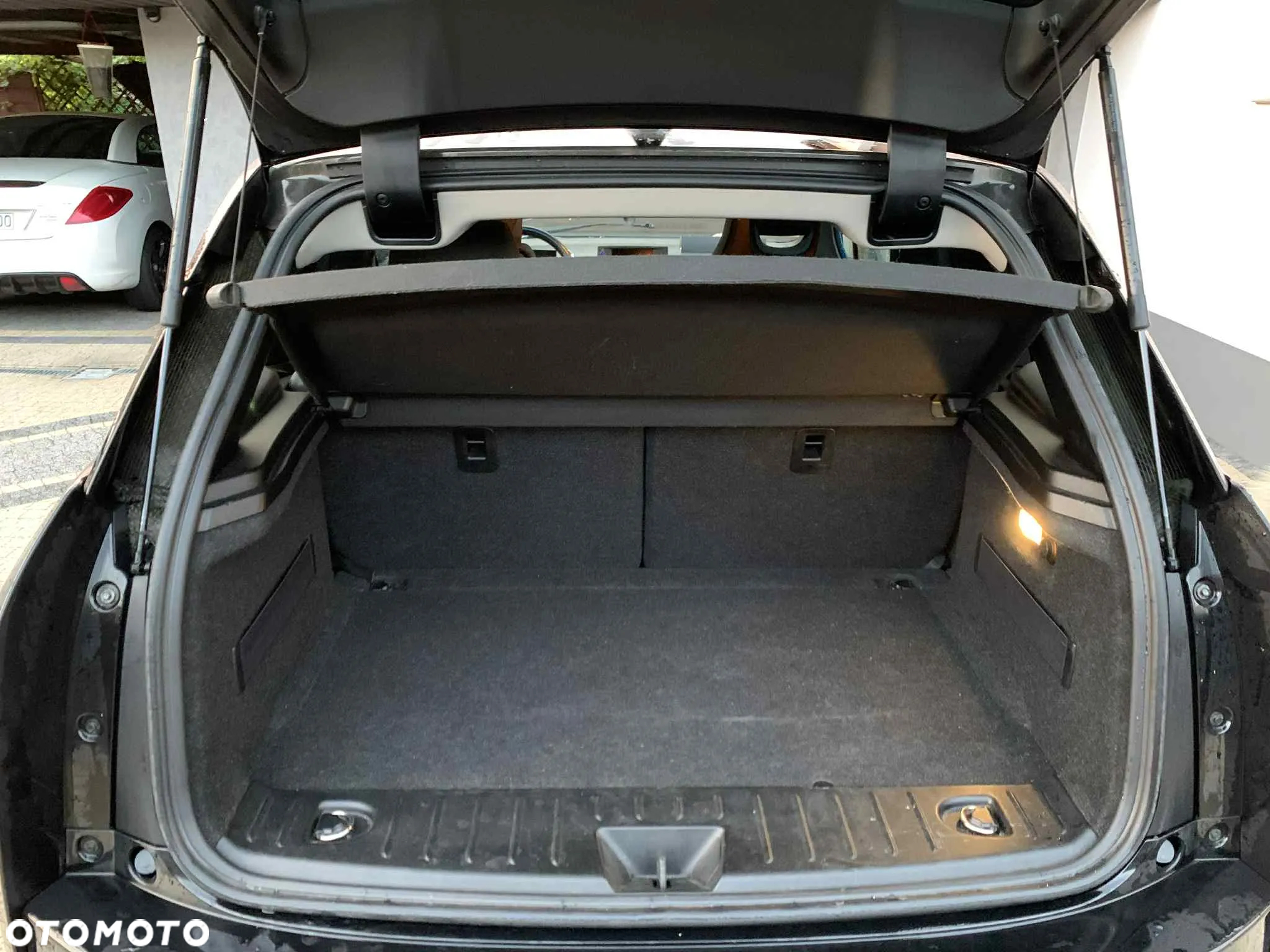 BMW i3 (Range Extender) - 31
