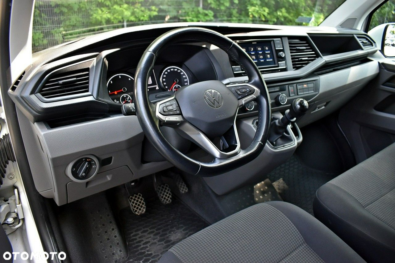 Volkswagen Transporter - 10